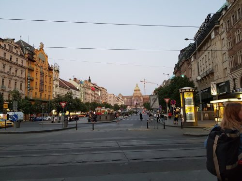 На «десерт» — вечерняя Прага. Нереально сказочная.