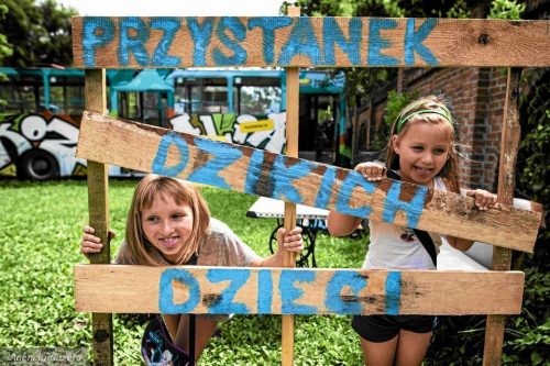 rezerwat dzikich dzieci