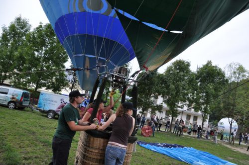 MIĘDZYNARODOWE ZAWODY BALONOWE NAŁĘCZÓW