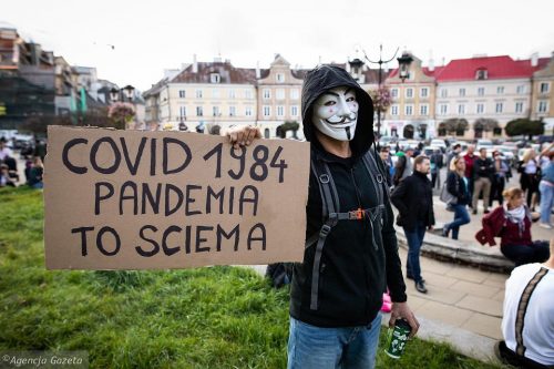 митинг против ковид Польша